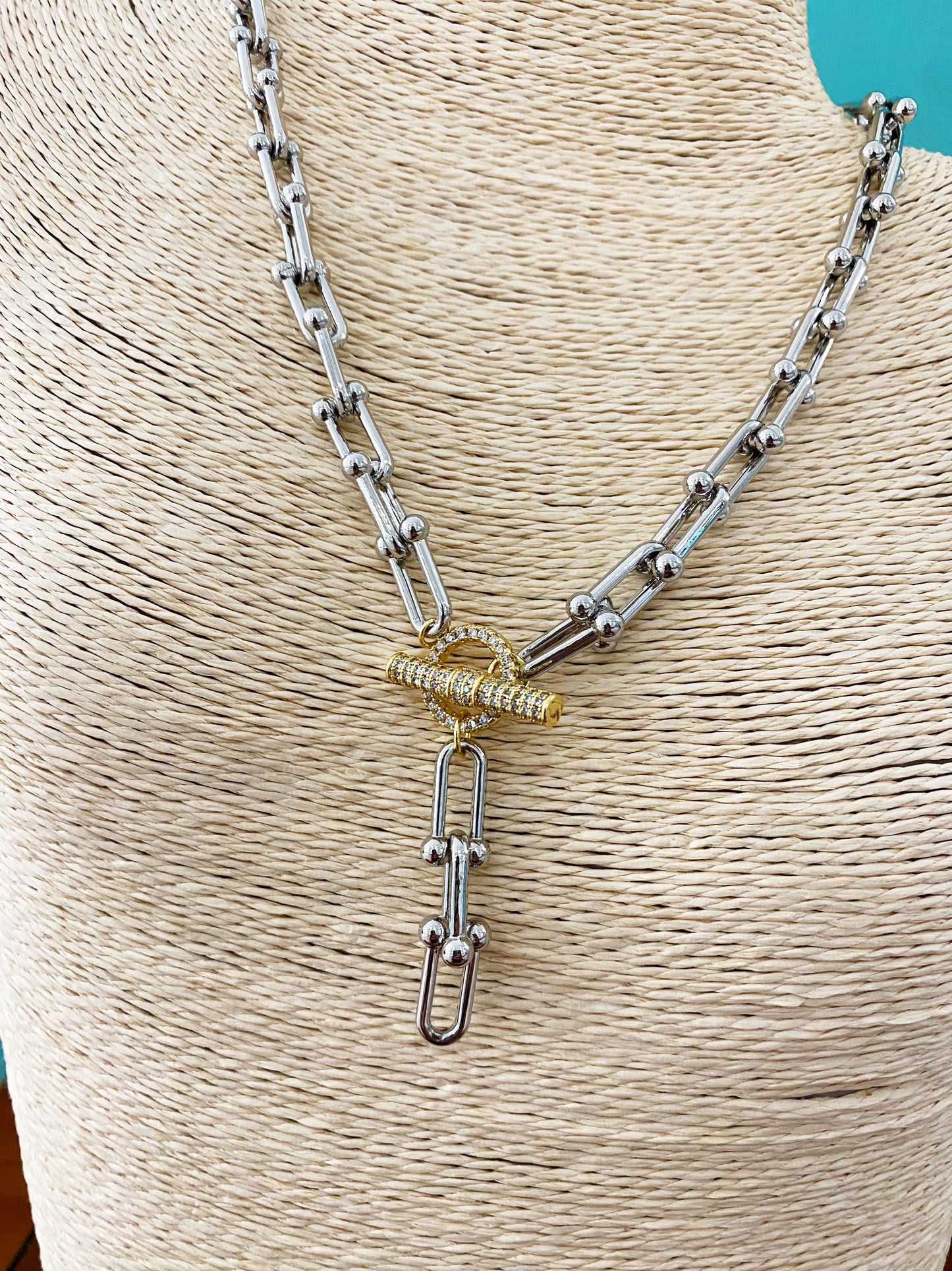 Santi Toggle Necklace