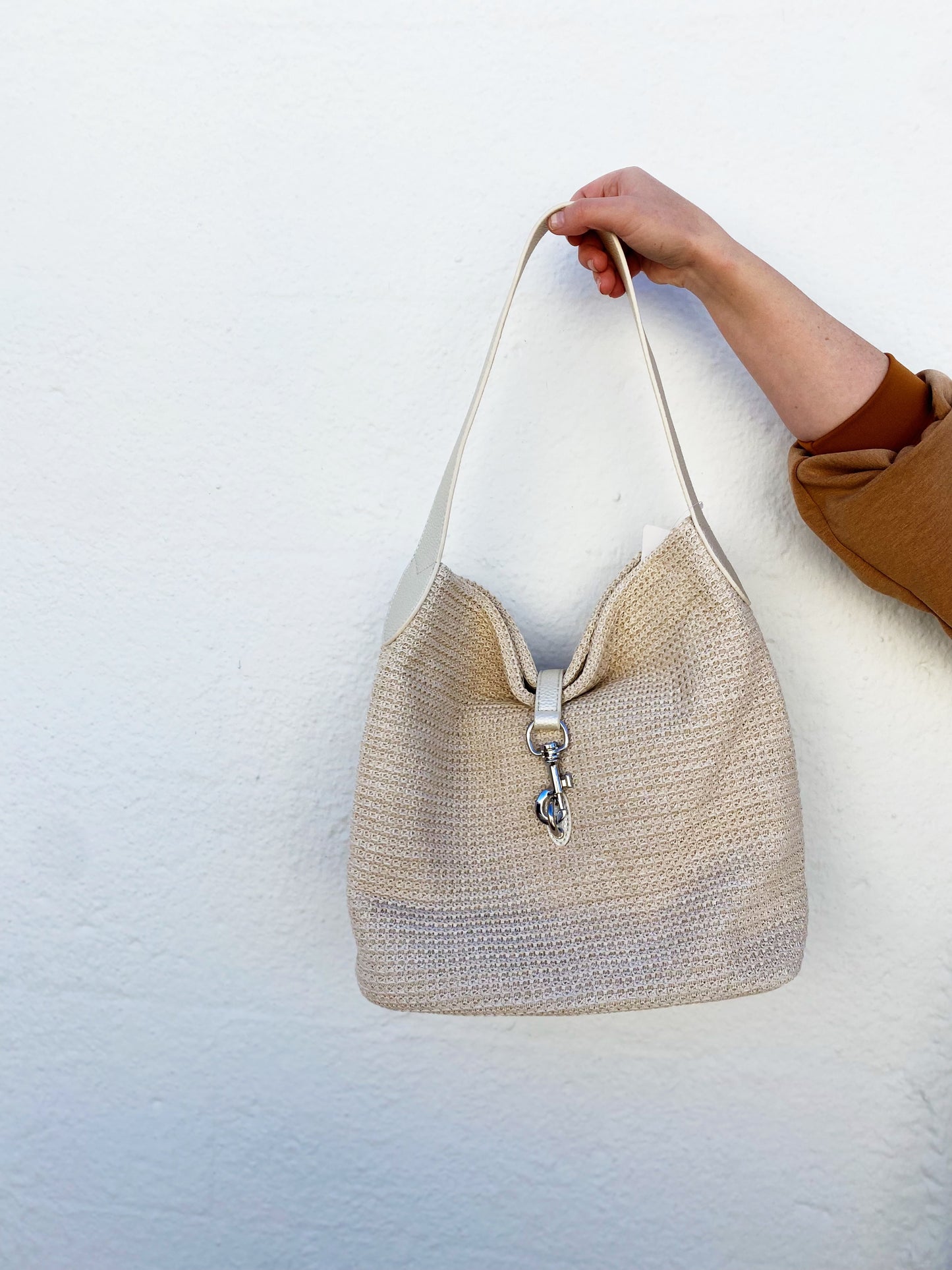 Sandy Shoulder Bag Multiple Colors