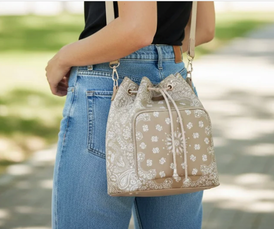 Harley Bucket Bag