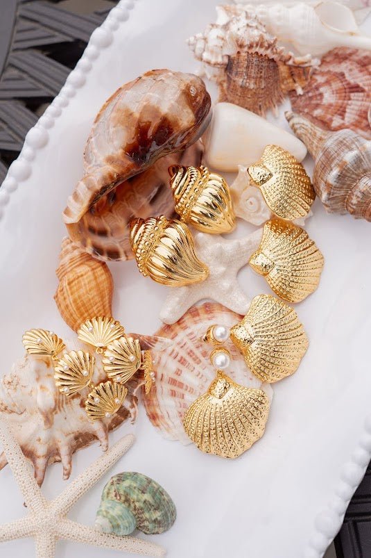 James Conch Shell Earring - 18k Plated Gold - Belle of the Ball Collection