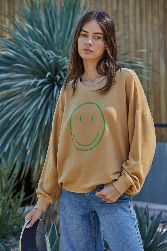 Happy Day Pullover