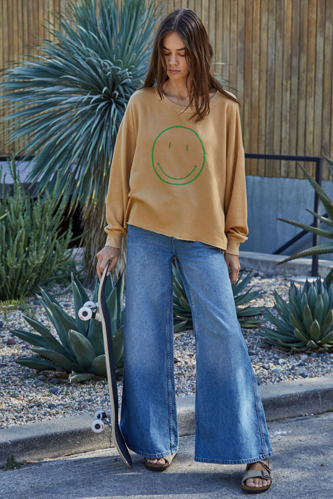 Happy Day Pullover