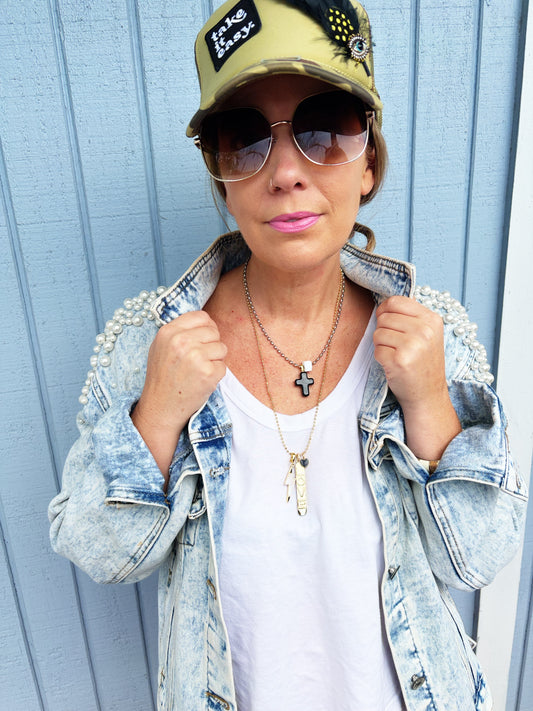 Nellie Cross Necklace (3 Colors)