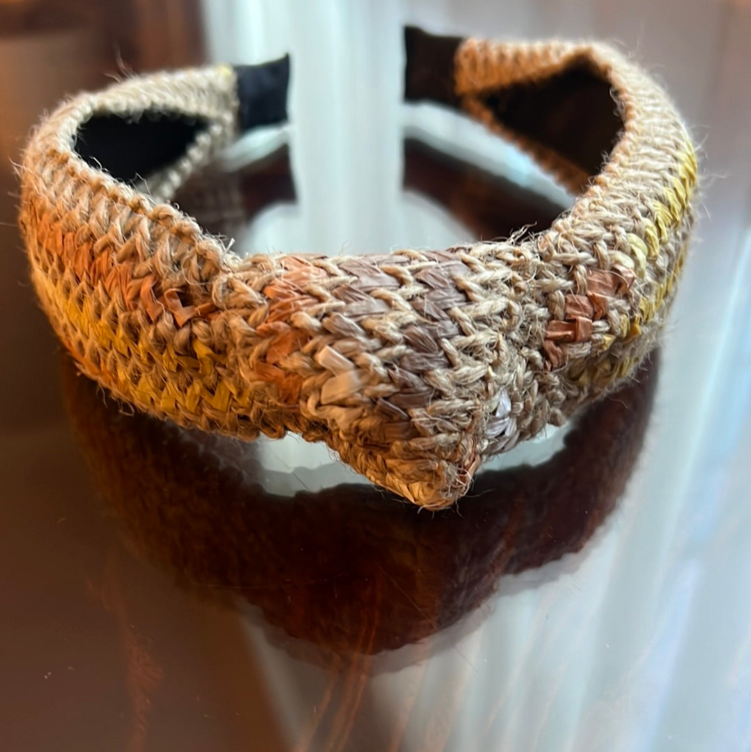 Woven neutral headband