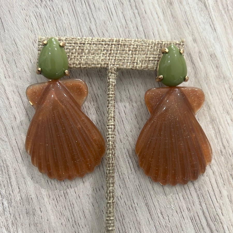 Shell ya earrings