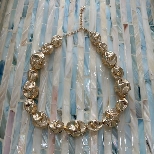Shelly necklace
