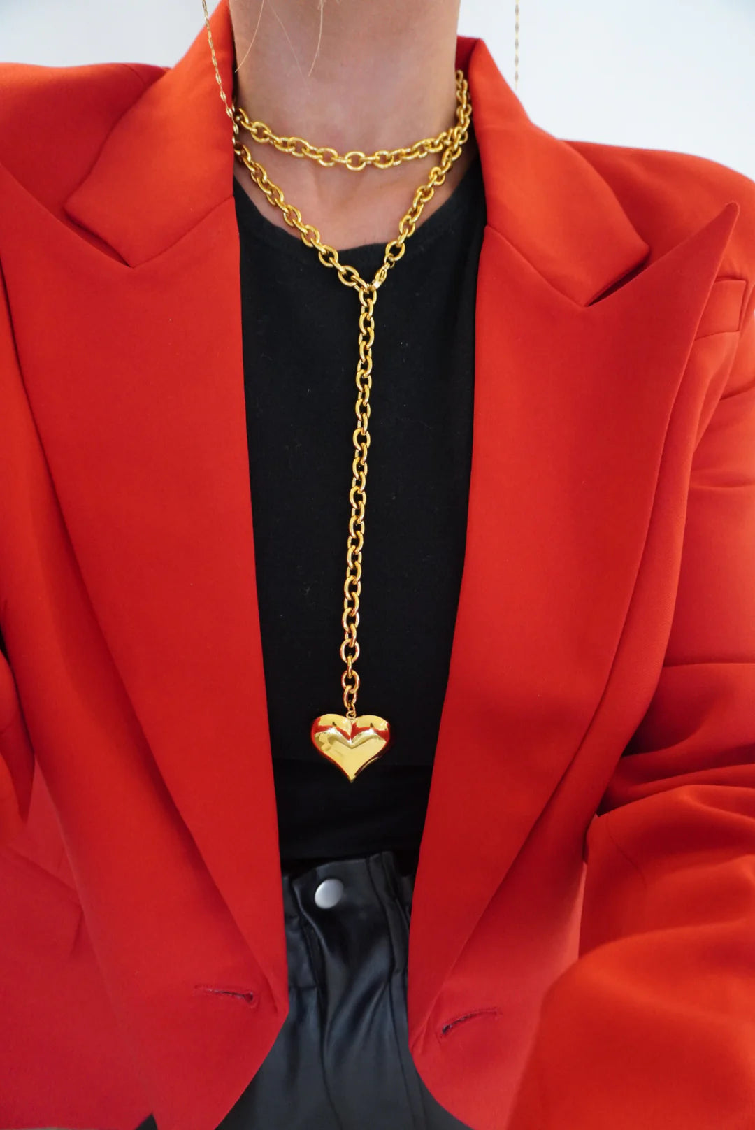 XL WRAP AROUND HEART NECKLACE- Gold