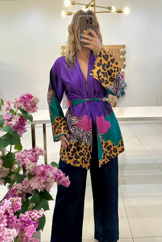 Suzanne open colorful top