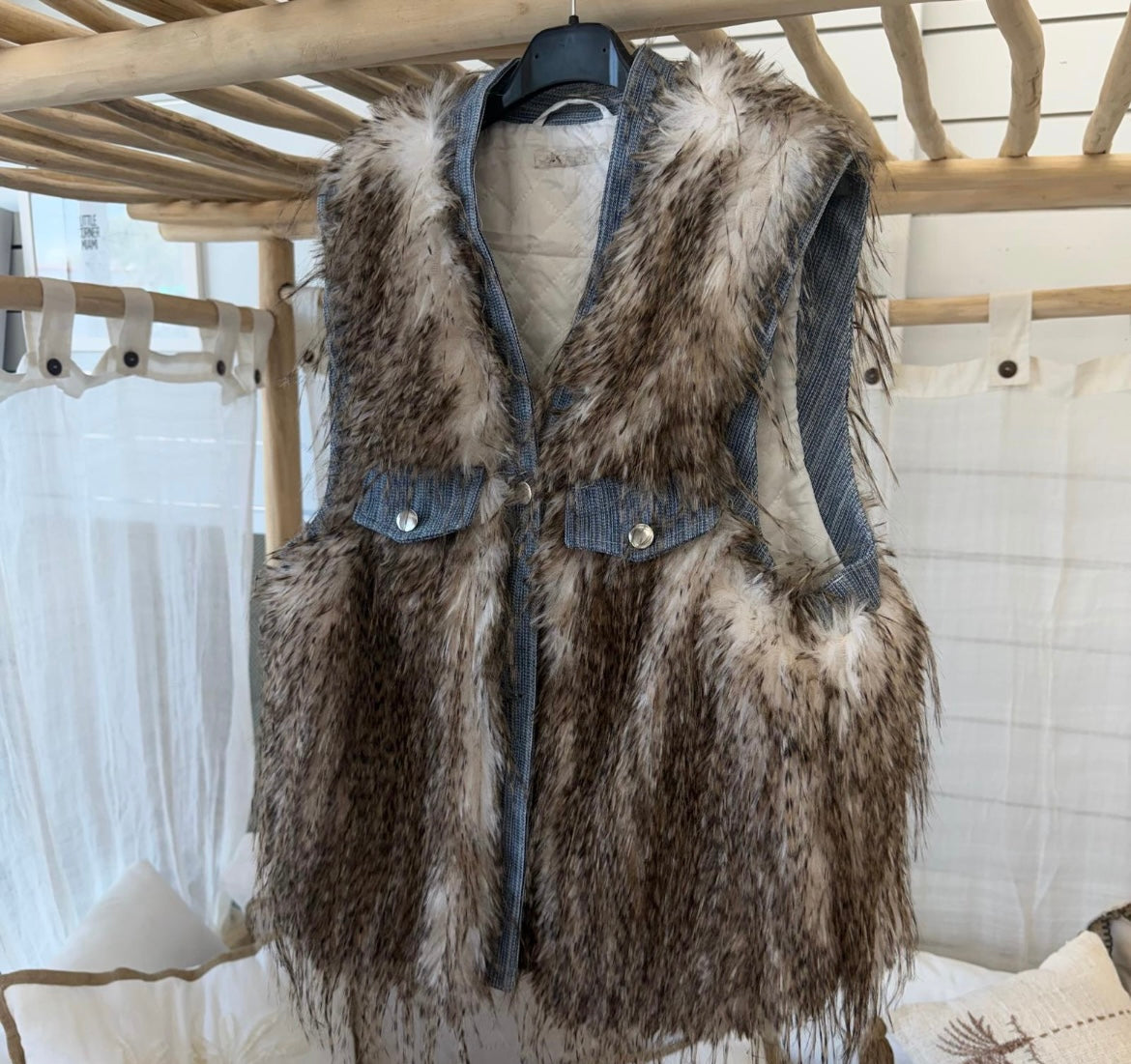 Hayley Vest