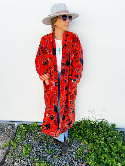 Naya Robe