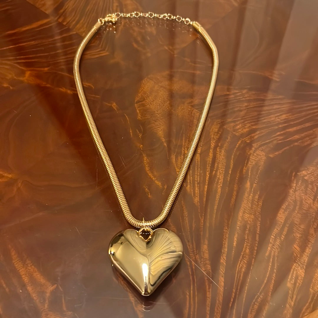 Puffer heart necklace