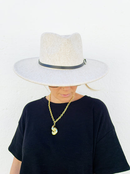 Adjustable Potter Hat (2 colors)