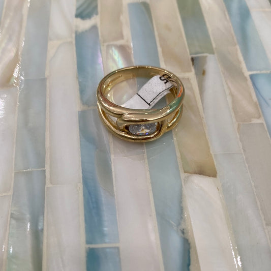 Lucia Ring size 7