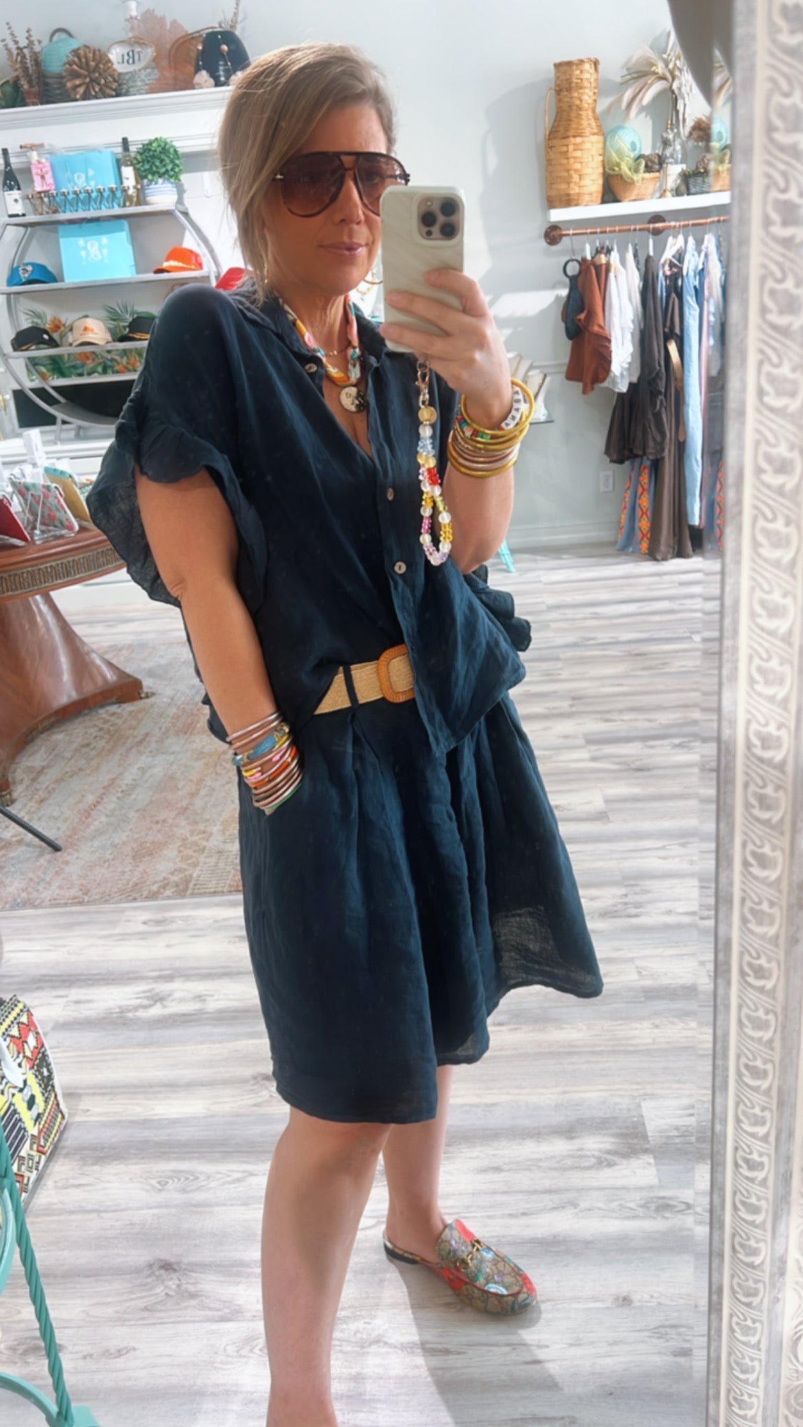 Amelia set in Navy