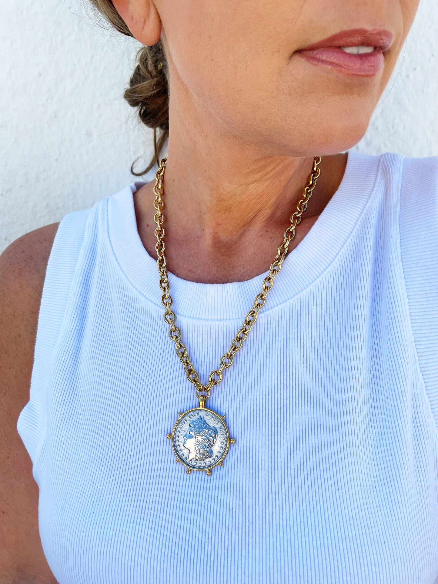 Olivia  Necklace