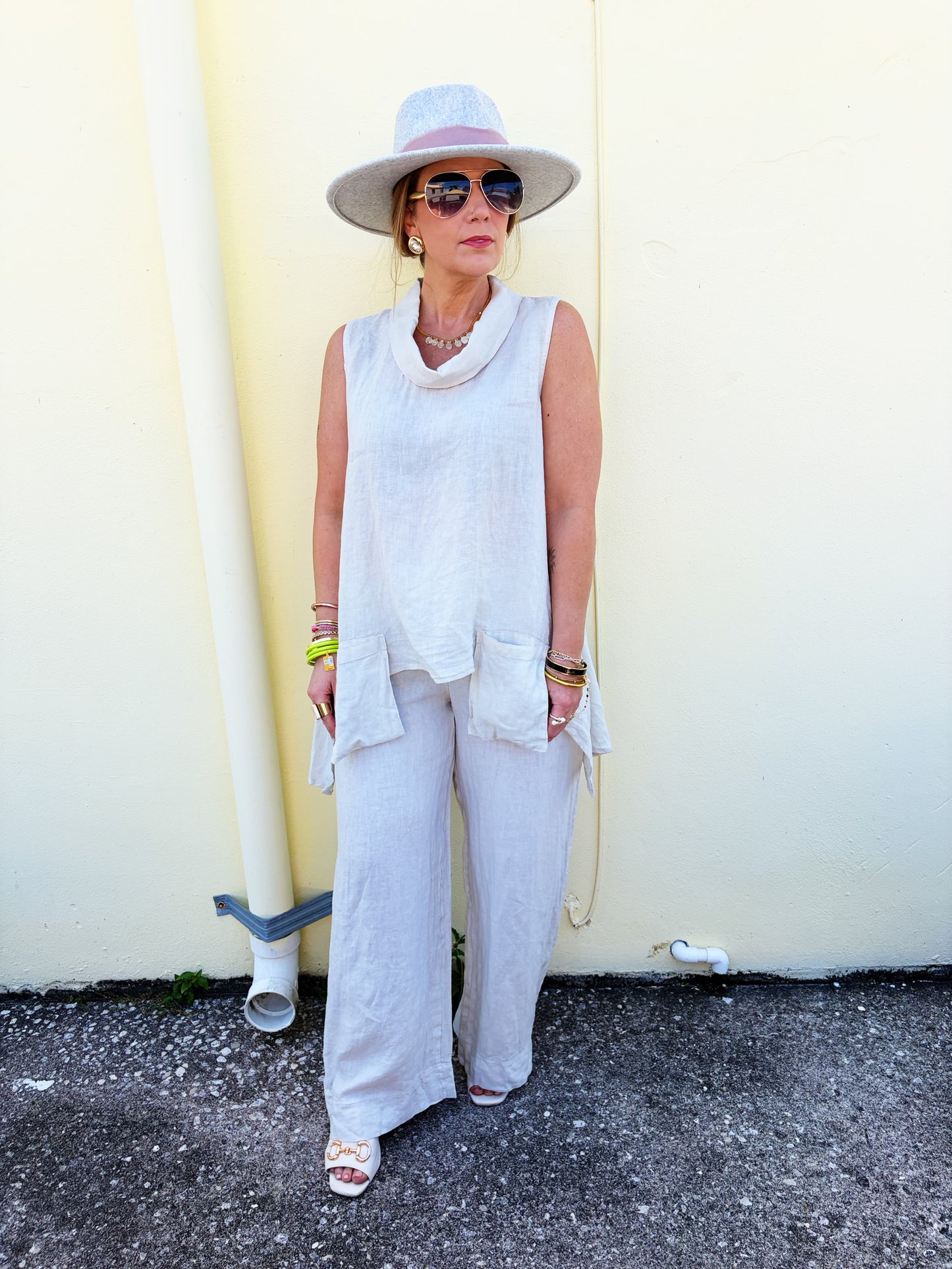Linda Outfit (Blue, Sand, Pink, White & Navy)