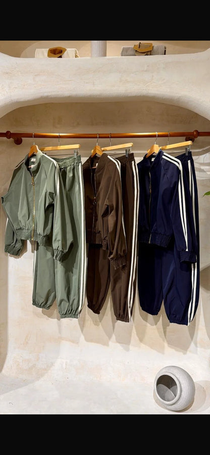 Ollie Swish Set Sold Separately  olive