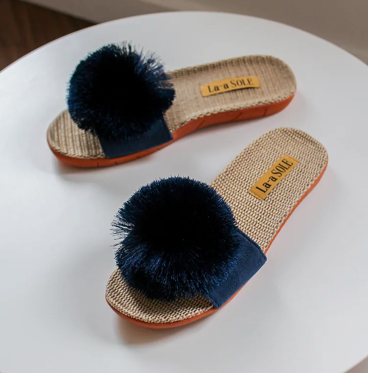 Pom Pom Slides