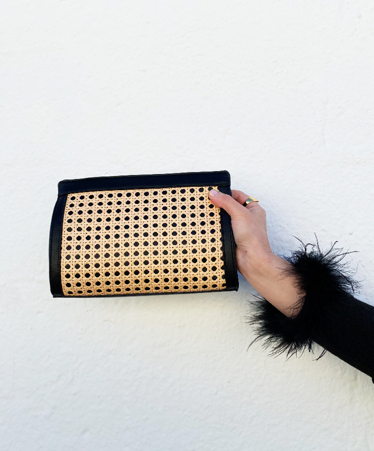 Solei Black Clutch