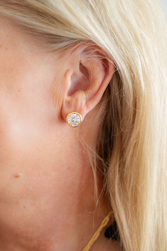 Large Bezel Stud - 18k Gold Plated