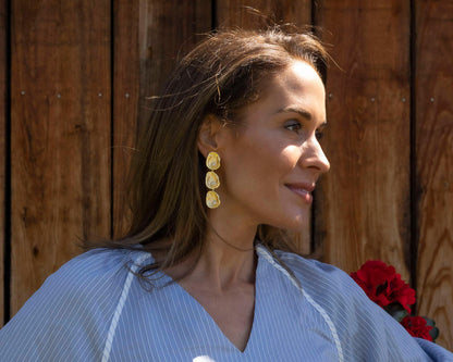 Oyster Triple - Earring