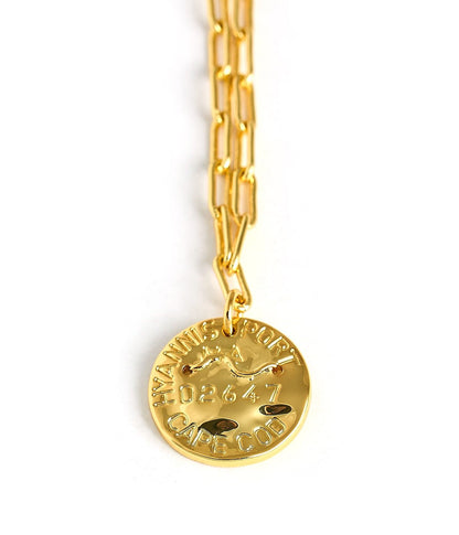 Mini Beach Tag Charm Necklace – 18k Gold Plated