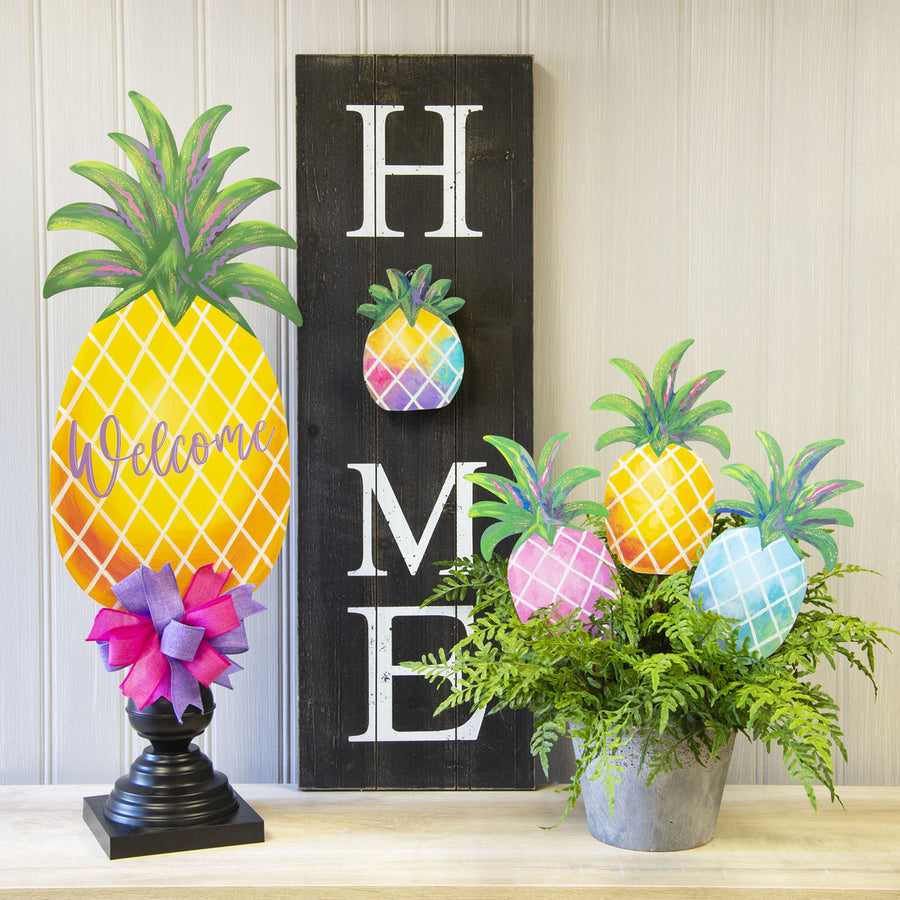 Colorful Pineapple Stakes